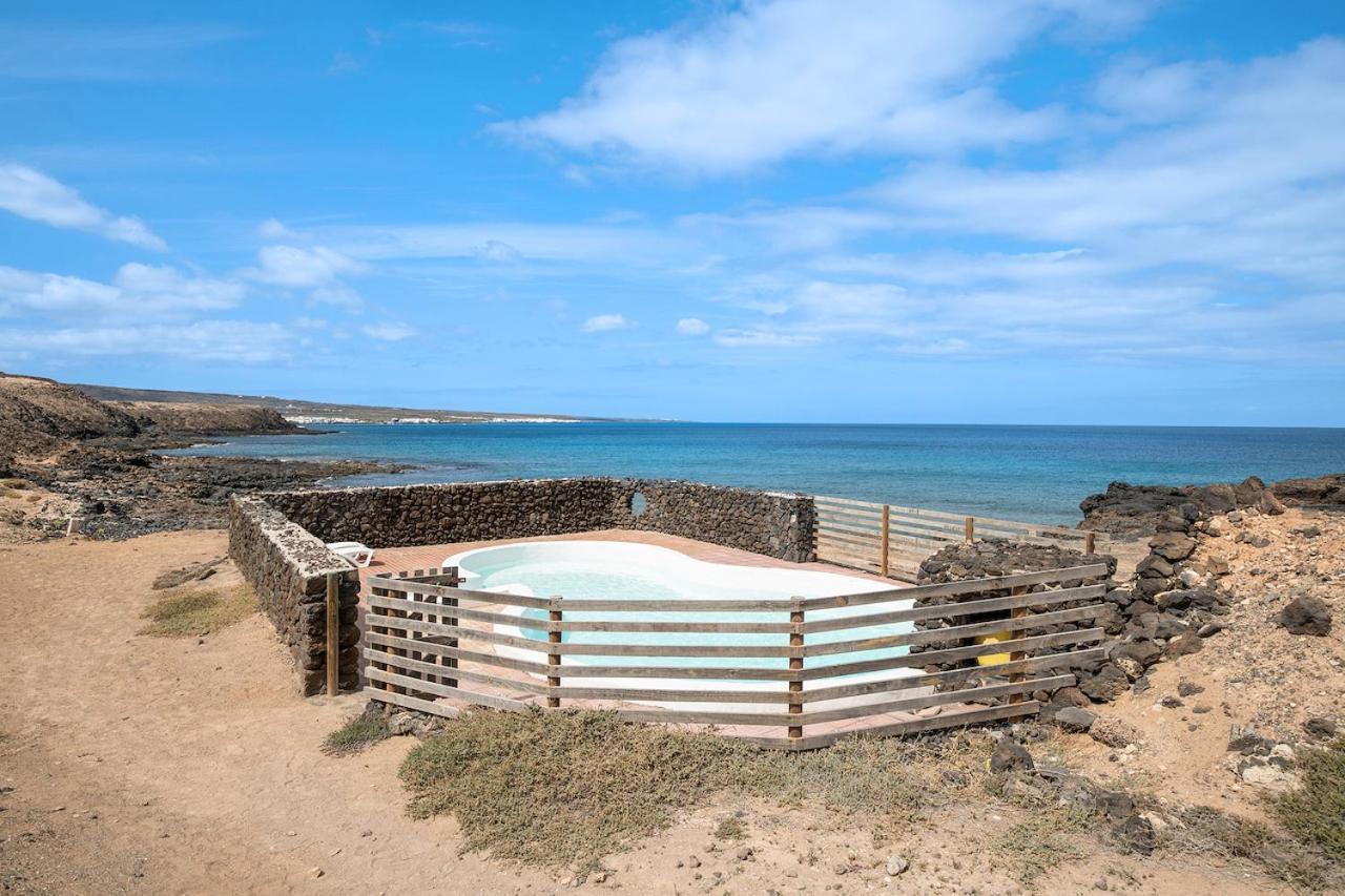 ארייטה Playa Marina Eco Beach And Pool Bungalow Mala View מראה חיצוני תמונה